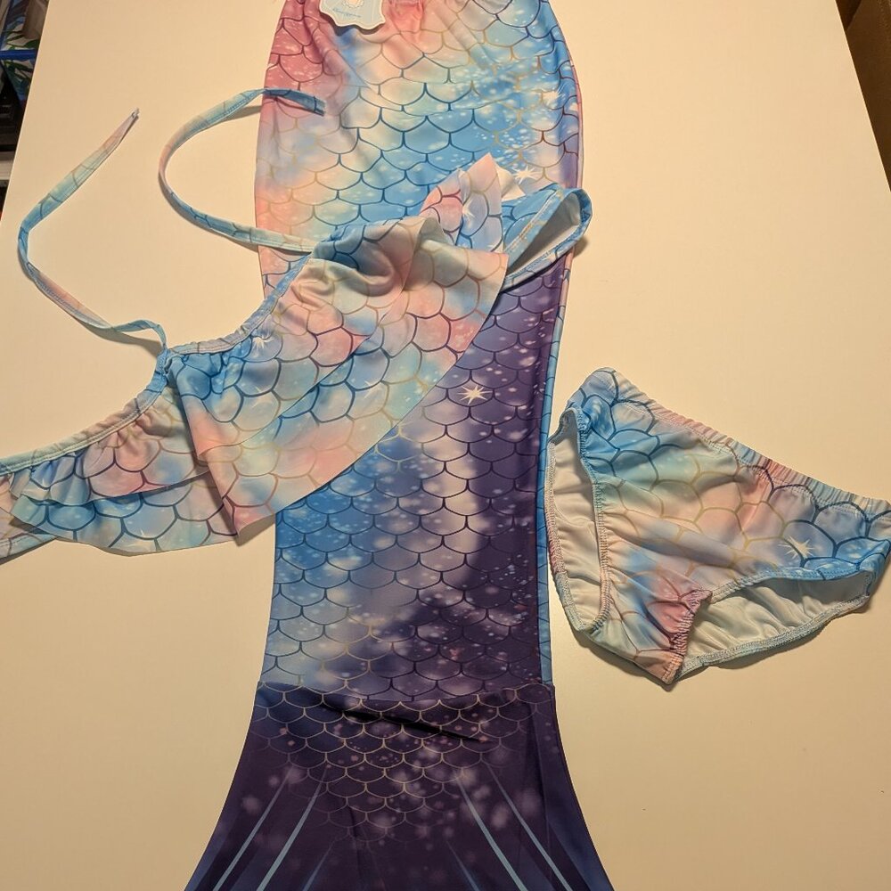 Ghnatygren Mermaid Swim Set 3pc Girls Multicolor Ruffle Bikini Tail NWT